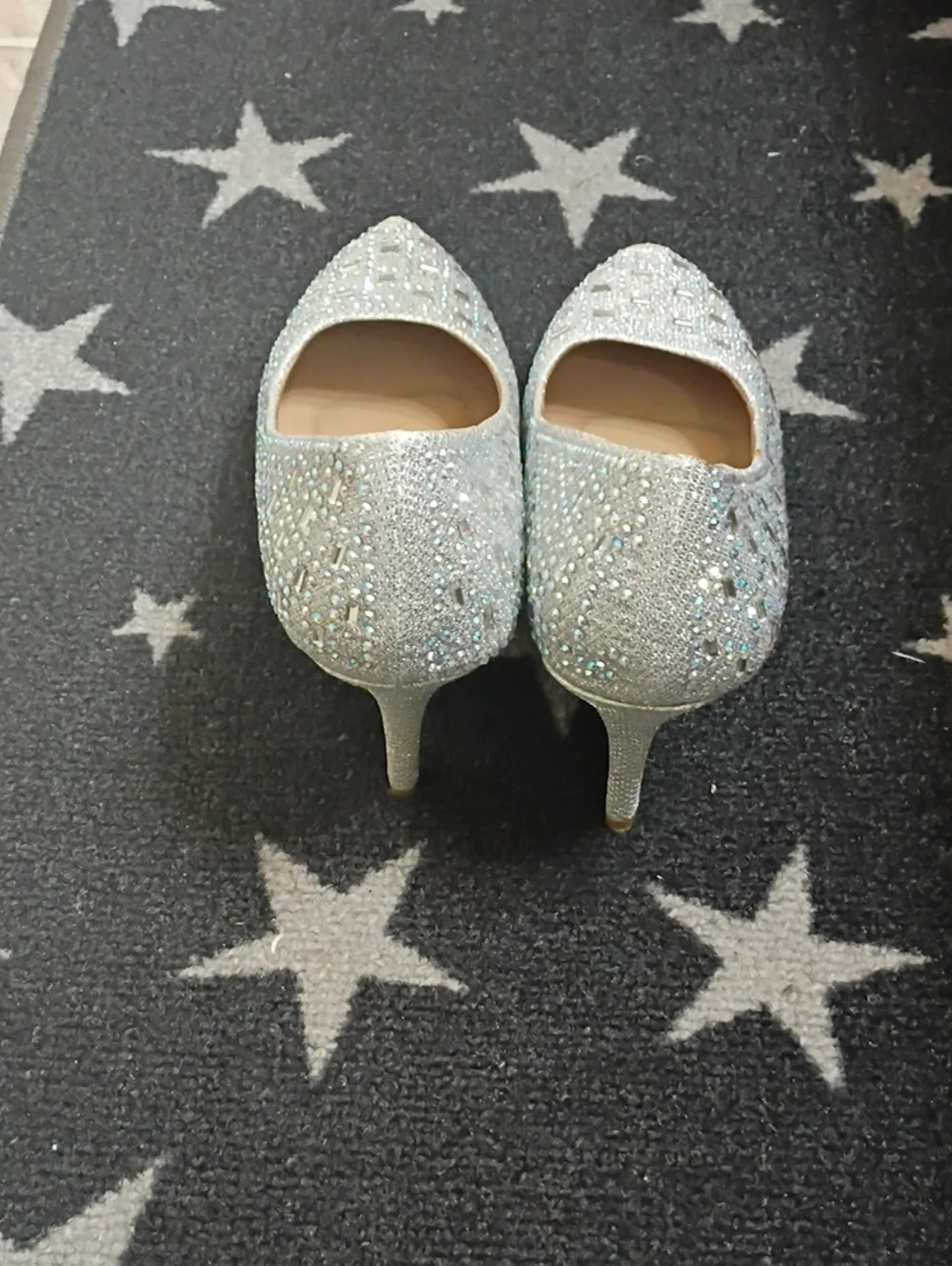 Delicacy Sparkling Ivory Crystal Heels